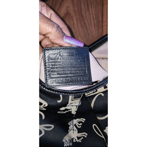 Coach Horse And Cariage Purse F14480 - Picture 5 of 6